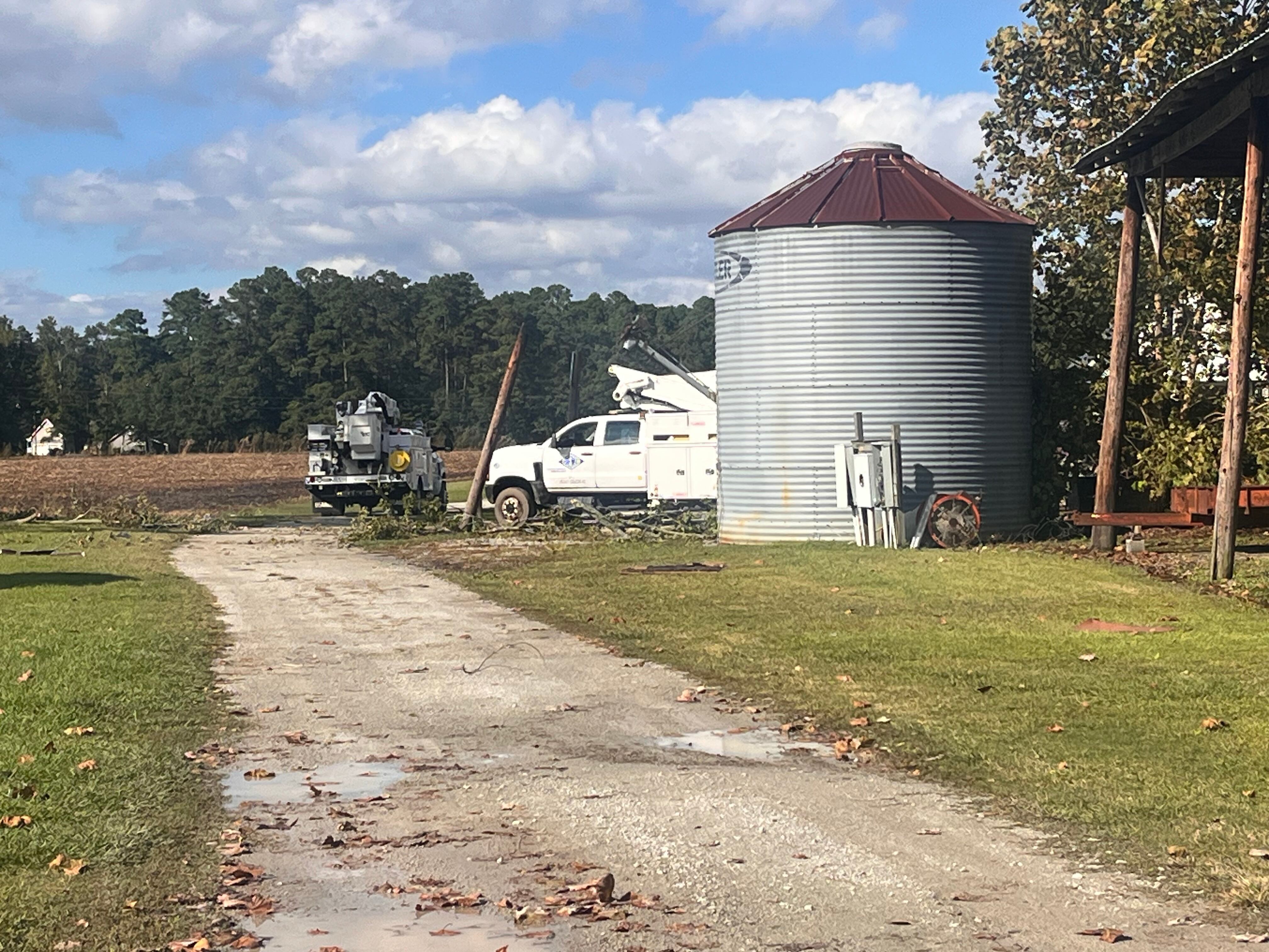 Unconfirmed tornado damages four structures in Columbus County
