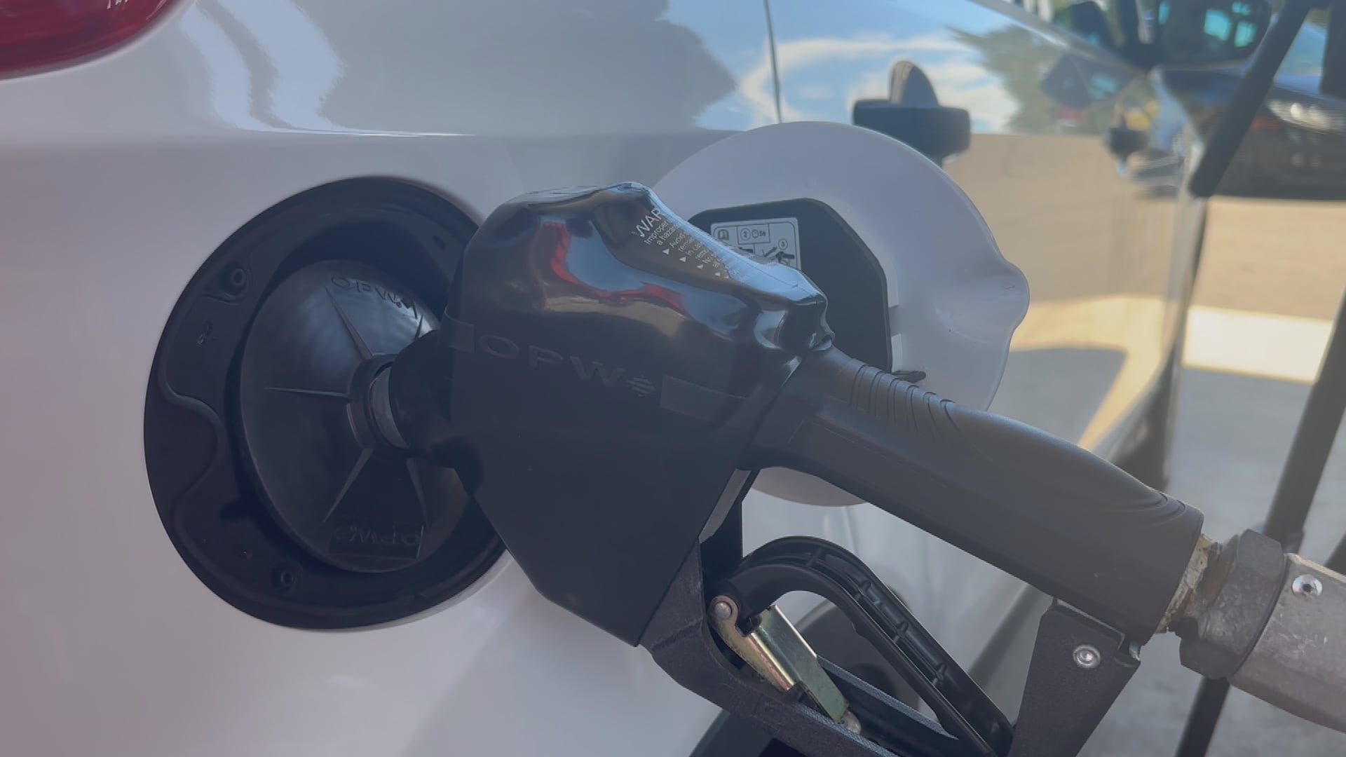 North Carolina lawmakers vote to suspend gas tax