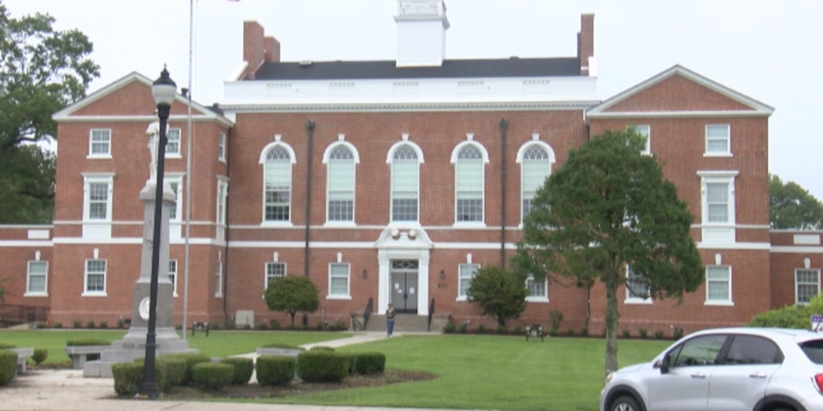Pender Co Clerk of Court suspended amid criminal charges court Pender Co Clerk of Court suspended amid criminal charges court