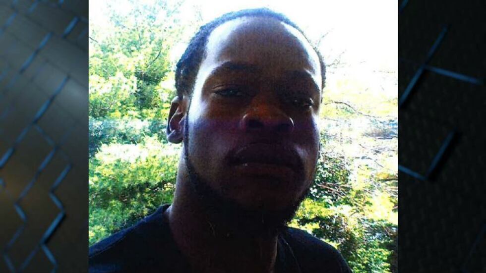 Whiteville police arrest 1 Walmart larceny suspect, seek another