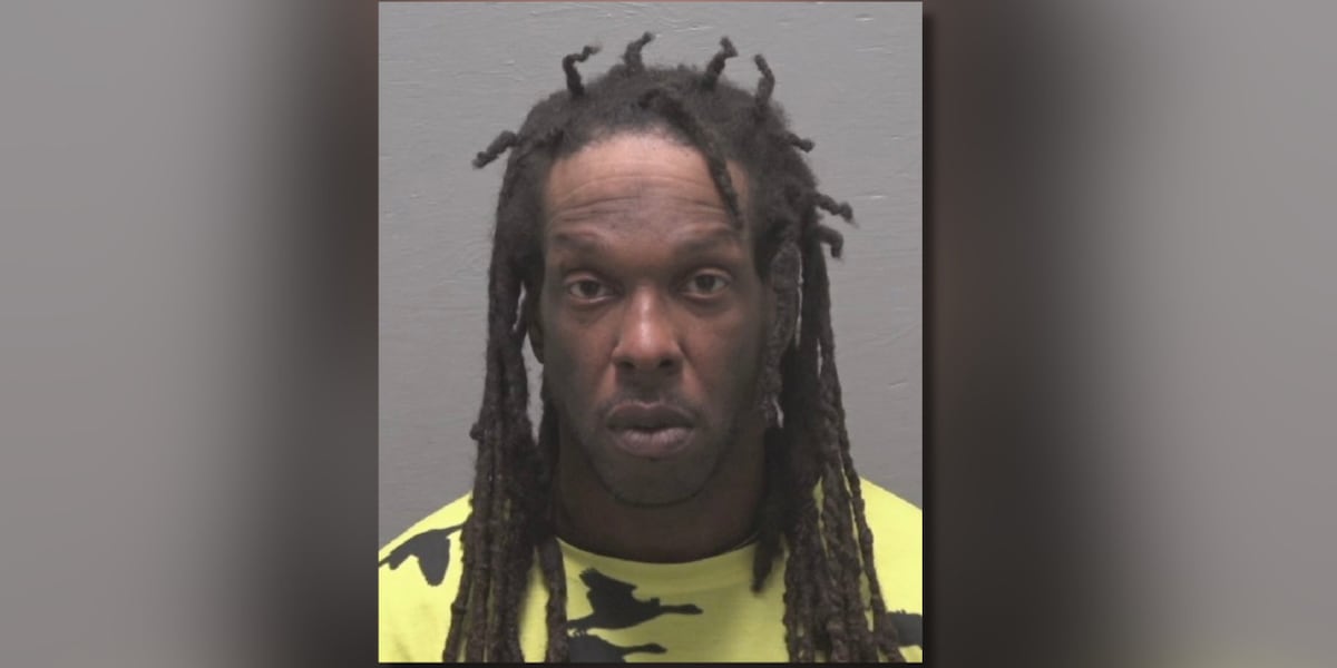 Man charged with murder after U.S. Marine stabbed in downtown Wilmington